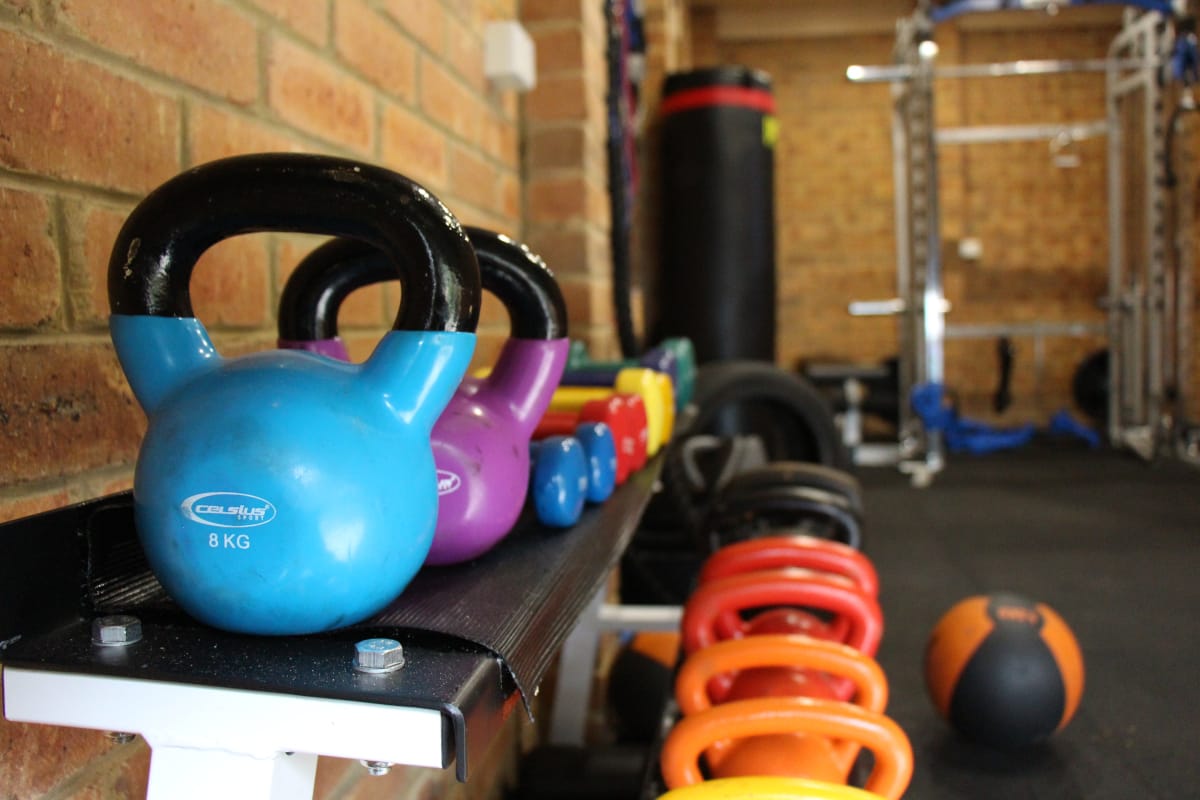 Will Daily Ab Workouts Make Your Waist Look Bigger? A Science-Based Guide
