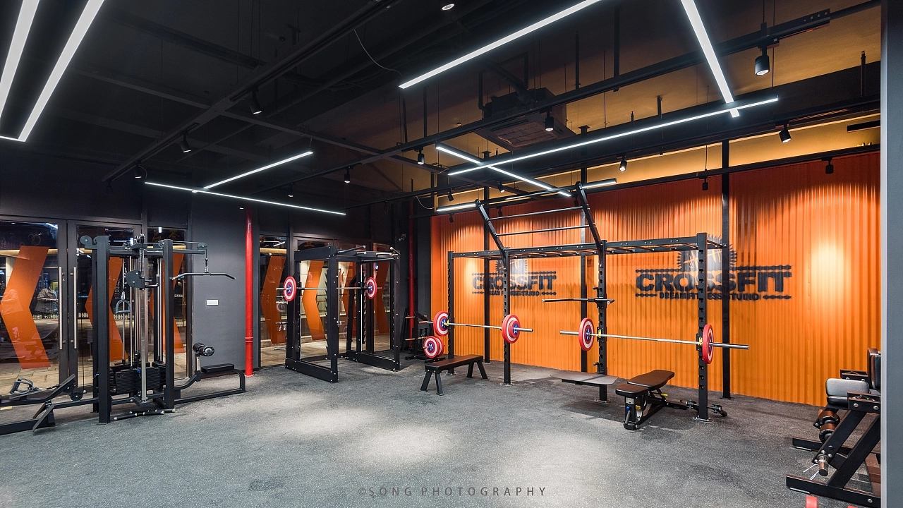 Why More Women Prefer Squat Workouts: 6 Key Benefits