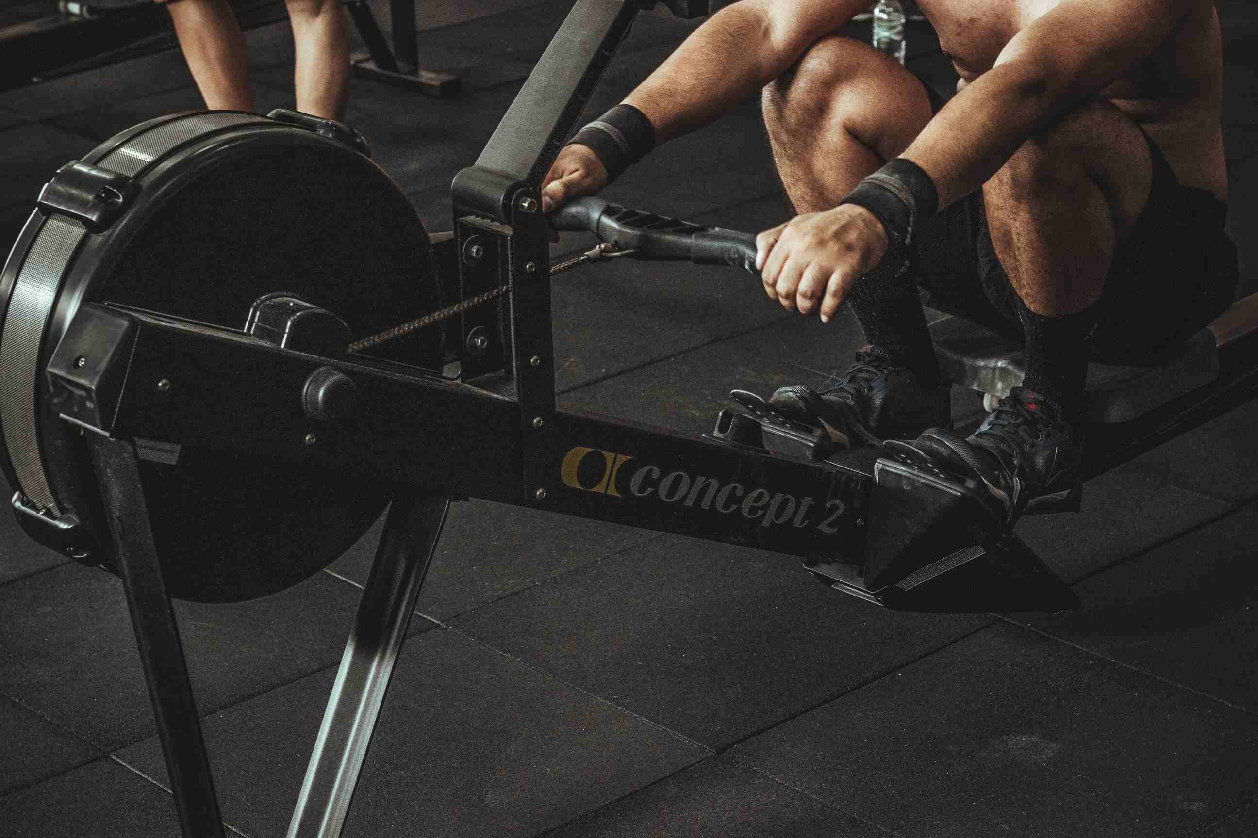 One Exercise for a Full-Body Cardio Workout? A Scientific Guide to Rowing Machines and Proper Technique